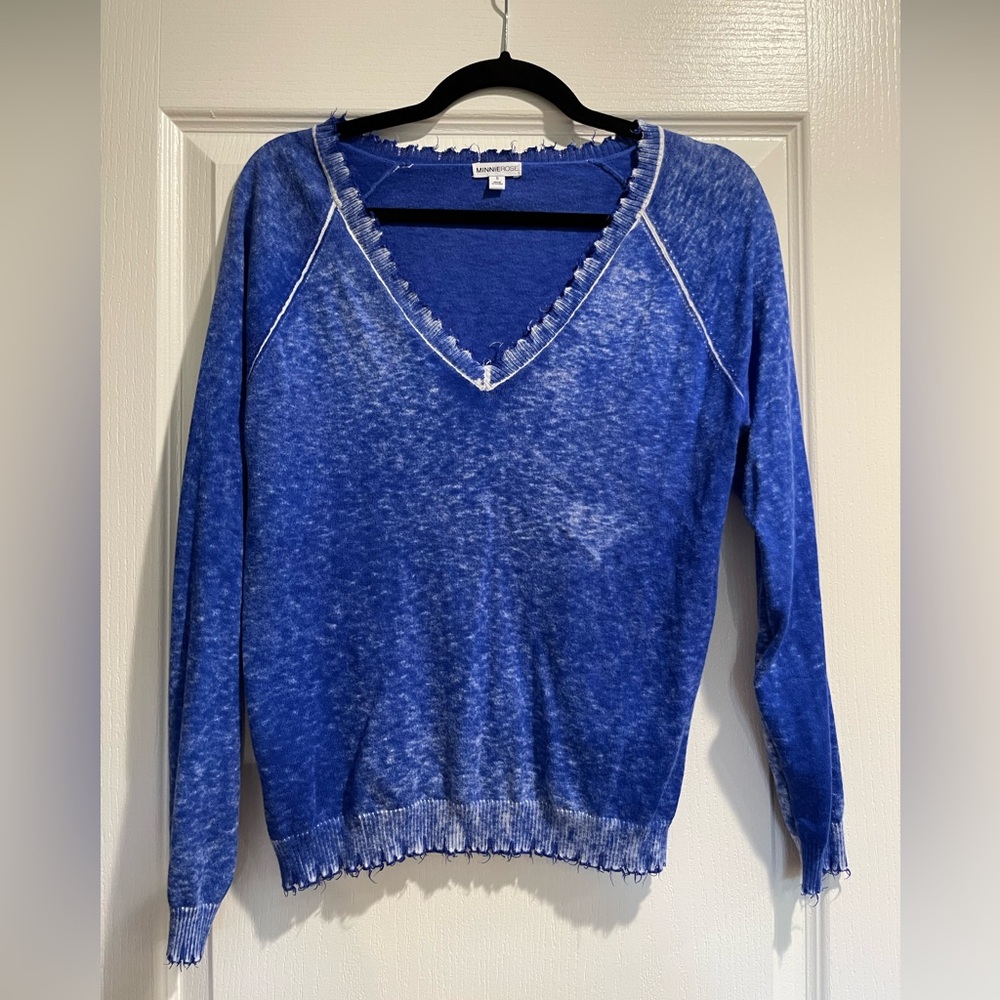 .Minnie rose sweater.